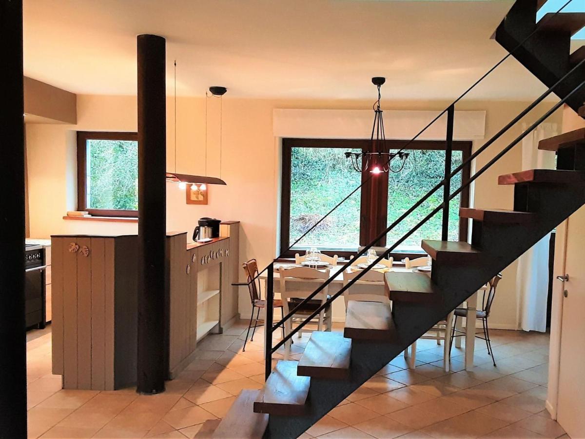 Quaint Holiday Home In Robechies Amid Meadows Chimay Exterior foto